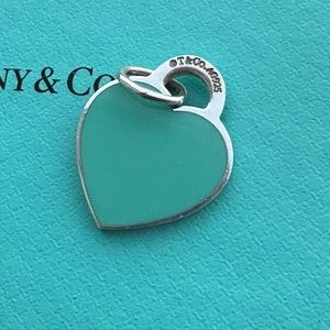 Tiffany & Co MEDIUM Return To Tiffany blue enamel heart